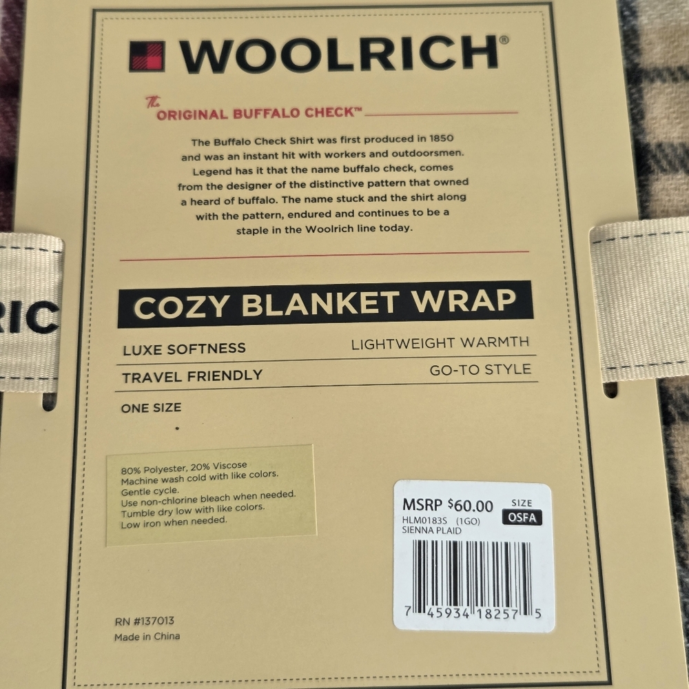 Woolrich Cozy Blanket Wrap - Picture 4 of 8